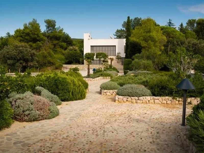 The reality behind the overseas property dream