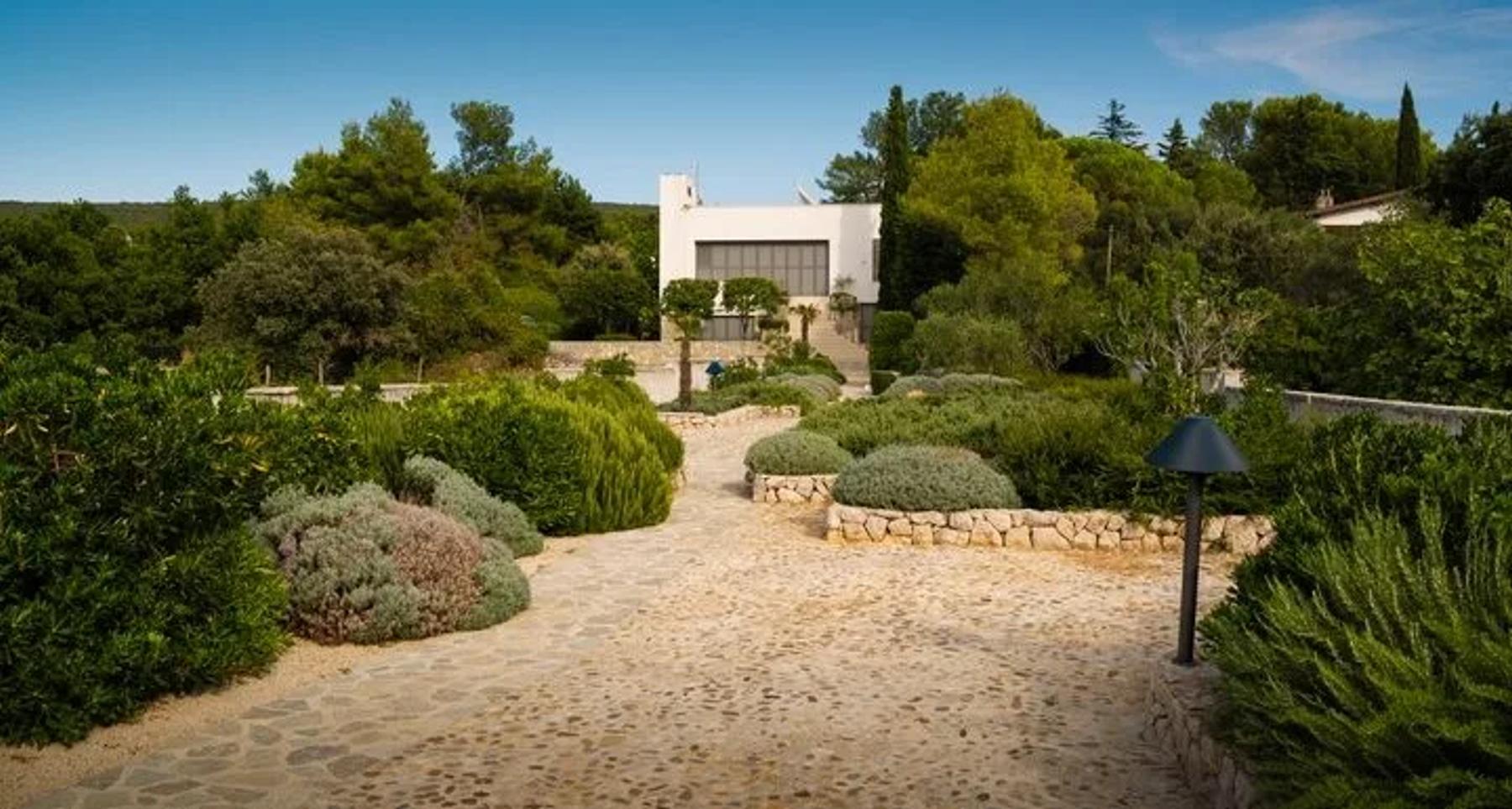 The reality behind the overseas property dream