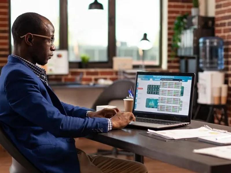 C’est la Diversité: Embracing Diversification