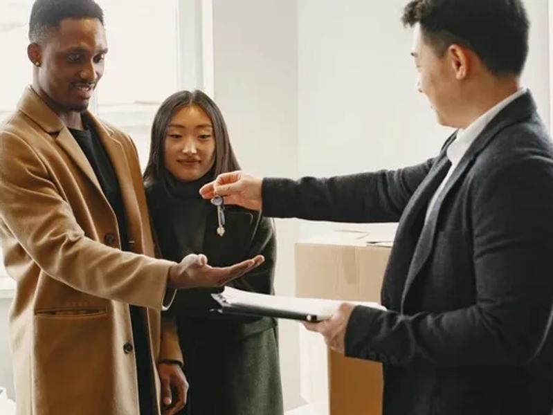 Some Pros and Cons of Investing in Property