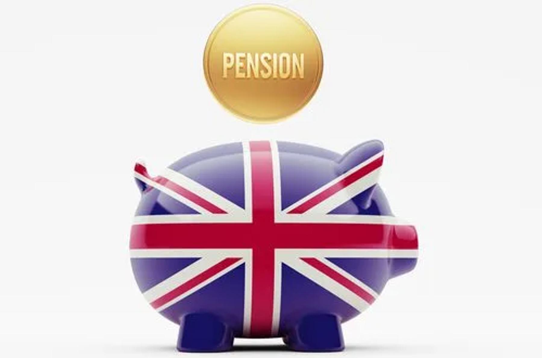 WHO’S LOOKING TO MOVE THEIR PENSION ABROAD ?