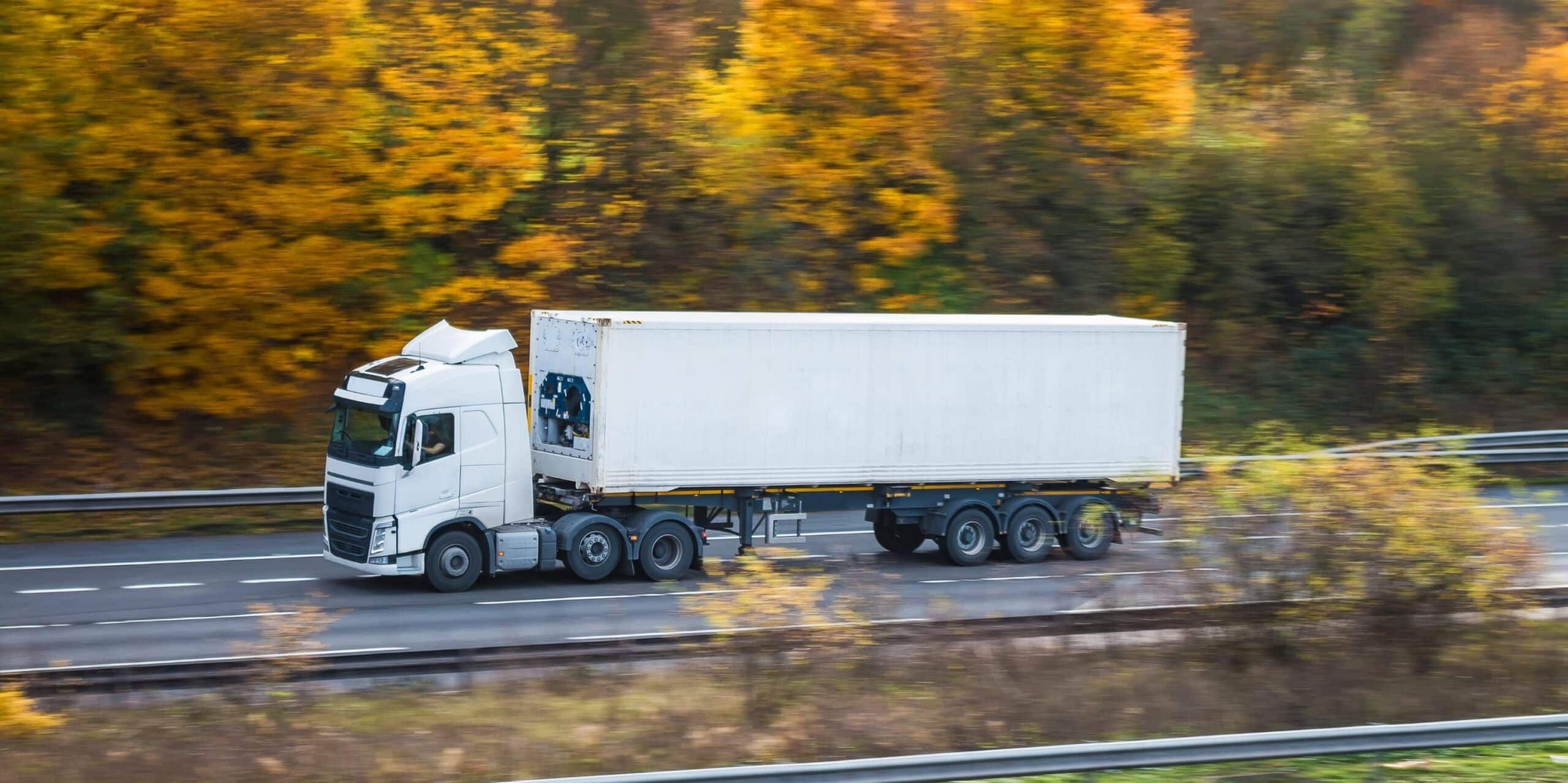 Delivery lorry on road for sropship