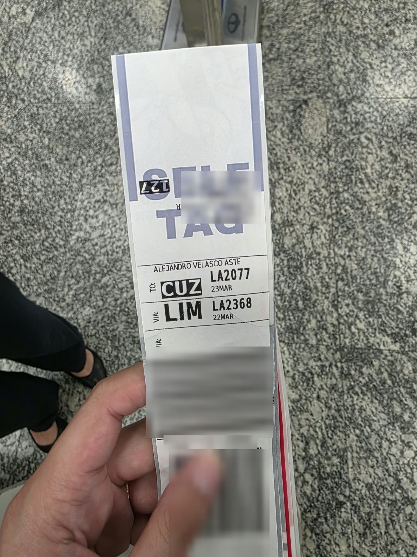 리마를 경유해 쿠스코까지 연결 발행된 라탐항공 위탁 수하물 태그