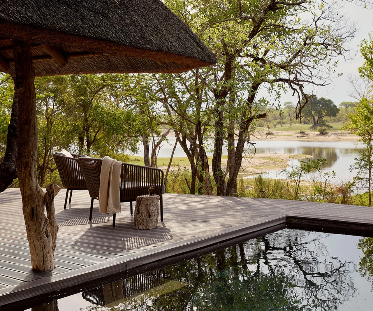 Chitwa Chitwa Deck View