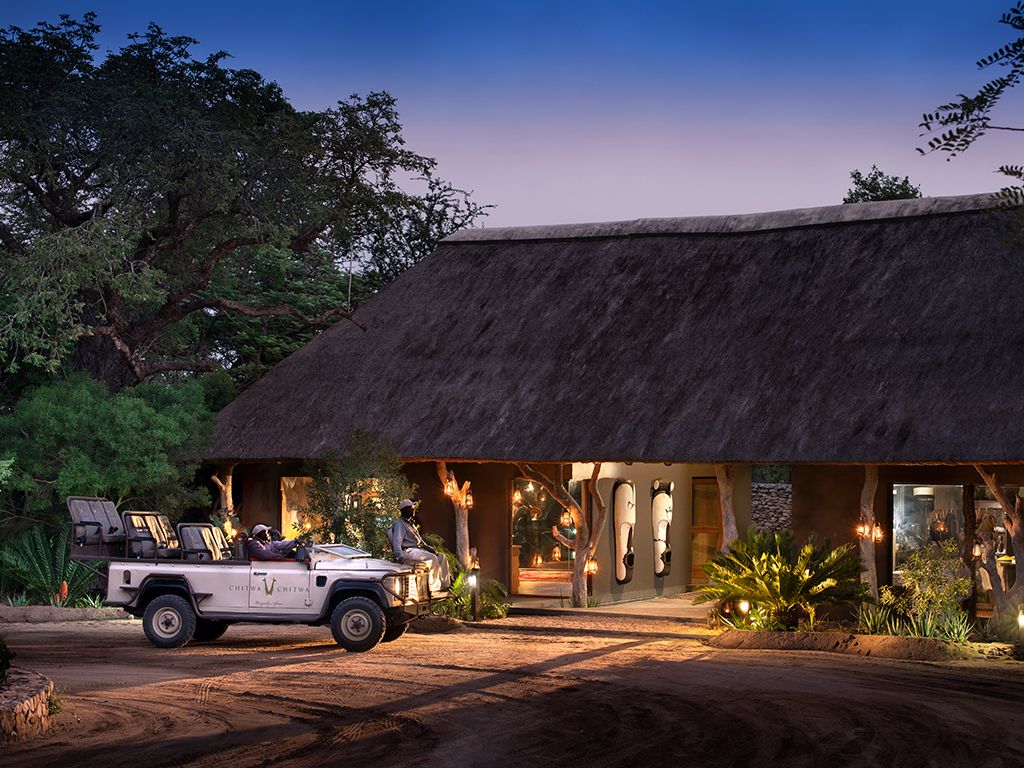 Chitwa Chitwa Lodge Entrance