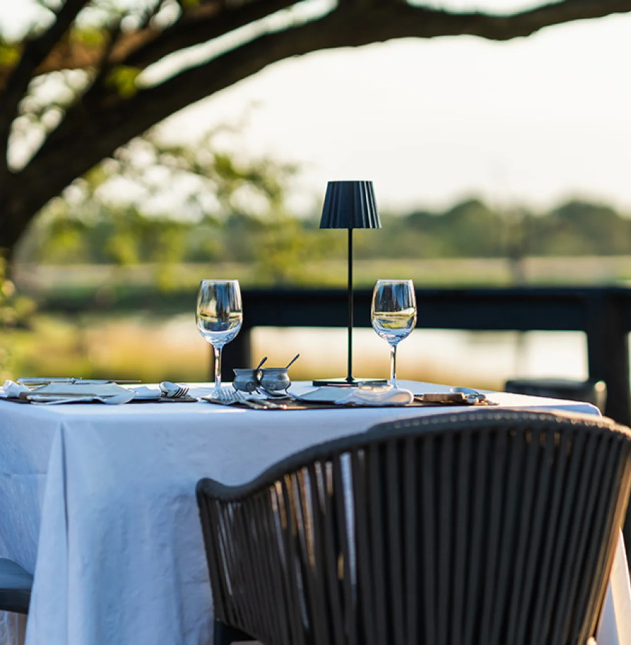 Chitwa Chitwa Boma Dinner Setup