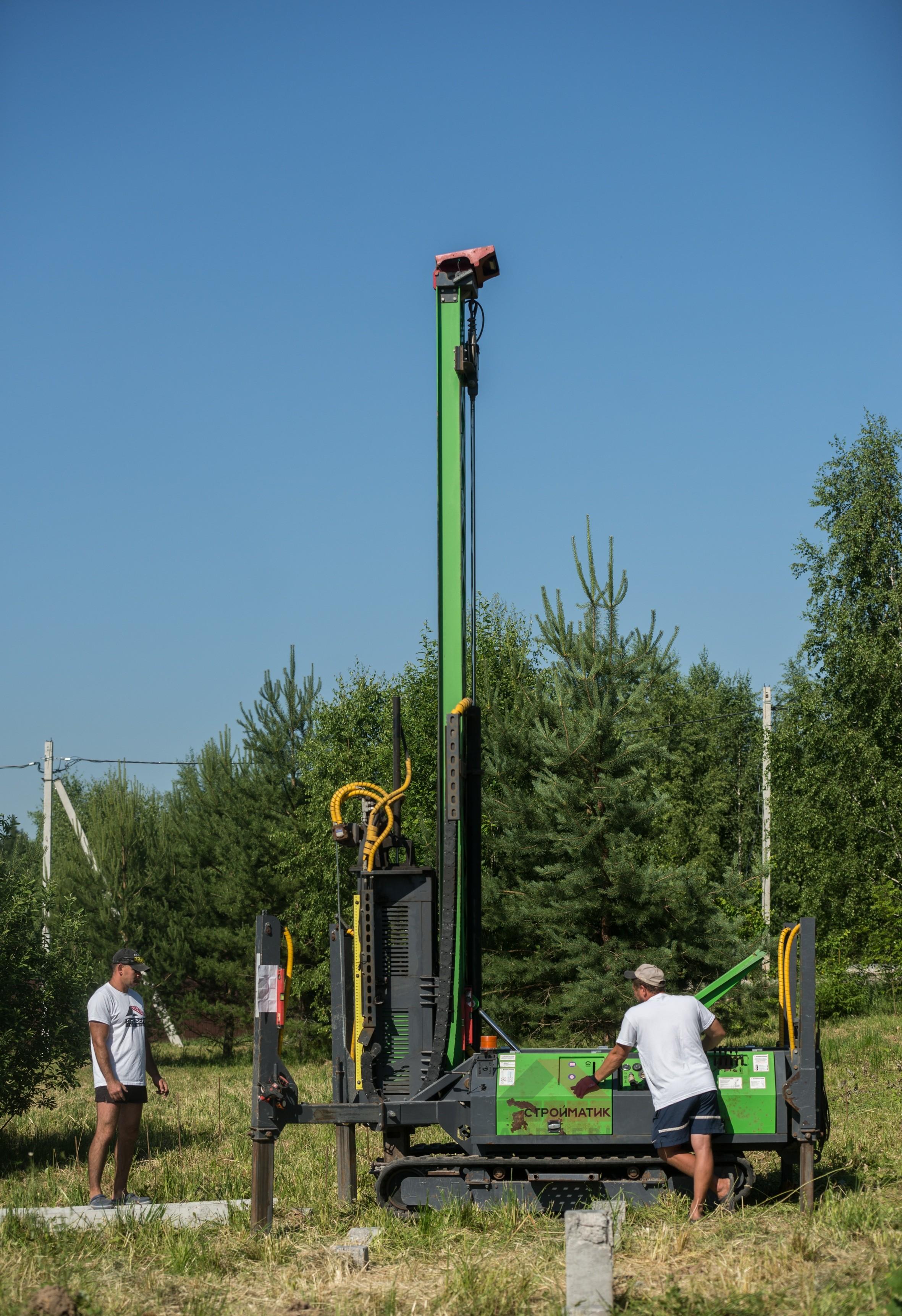 Установка свай составных железобетонных забивных