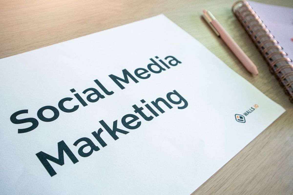 Desvendando o Poder do Pinterest Marketing: O Guia Definitivo para Negócios em 2026