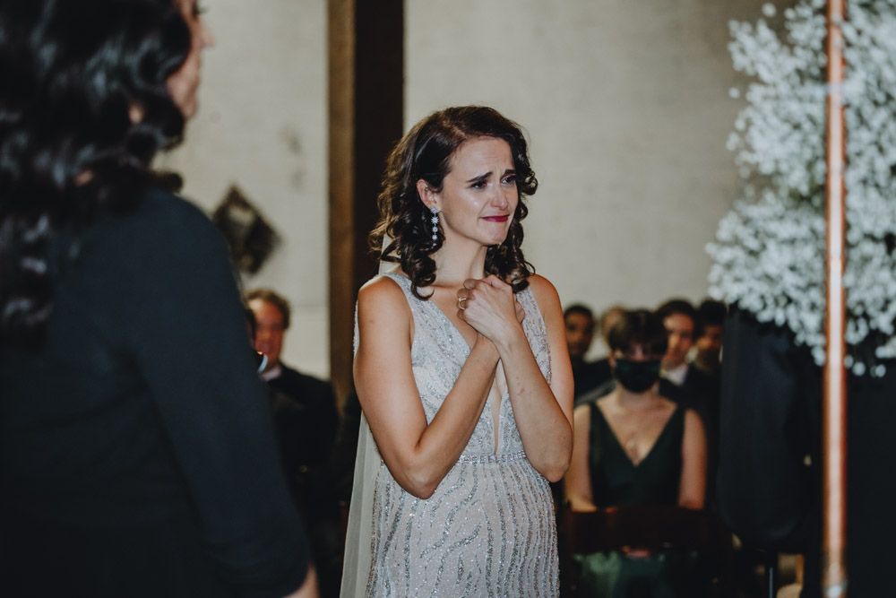 Industrial chic wedding in new york - by Lucie B. Photo wedding photographer