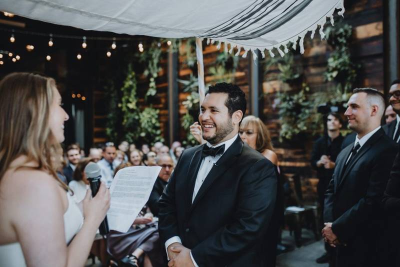 Wedding at brooklyn winery - by Lucie B. Photo brooklyn wedding photographer
