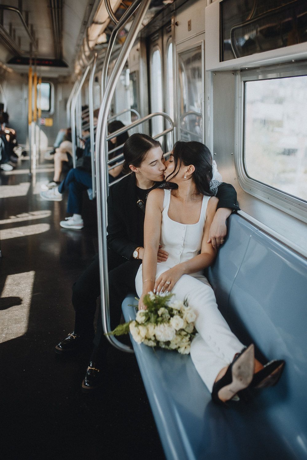 NYC elopement of lesbian couple - by Lucie B. Photo brooklyn wedding photographer