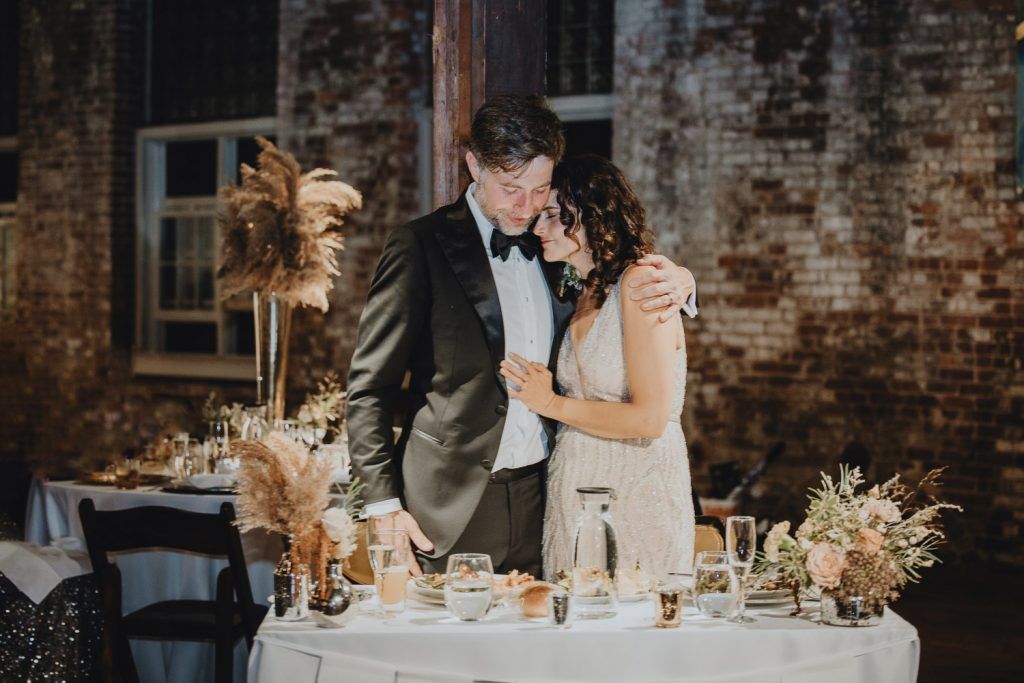 Industrial chic wedding in new york - by Lucie B. Photo wedding photographer
