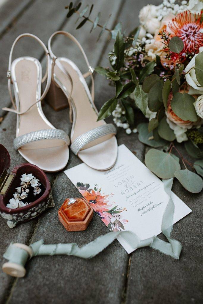 Bride's accessories before hudson valley wedding