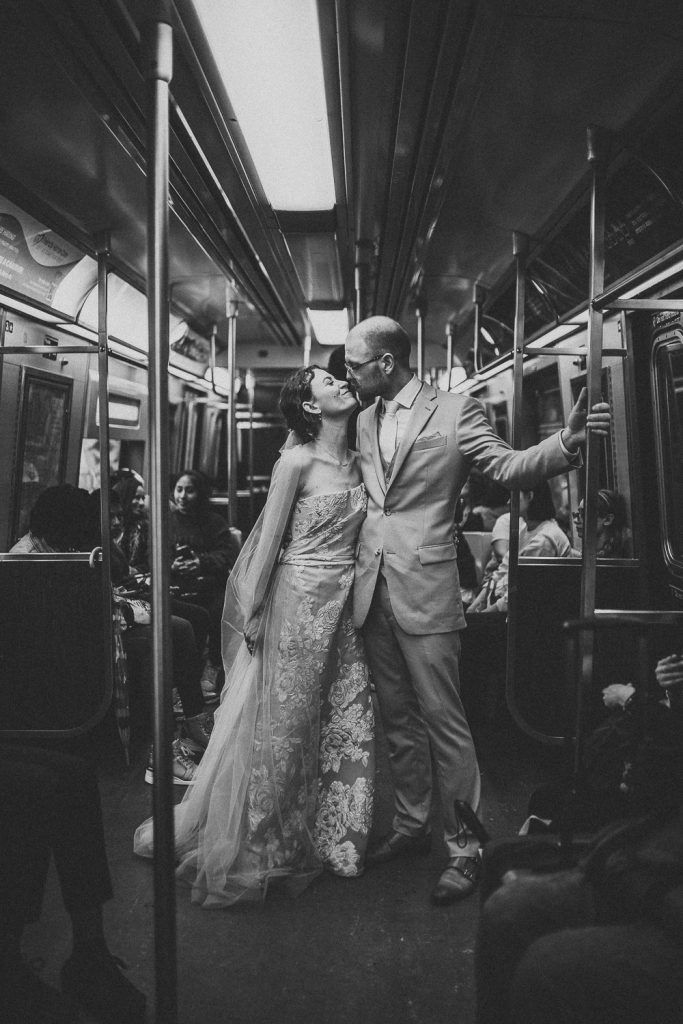 Bride and groom in nyc subway - by Lucie B. Photo brooklyn wedding photographer