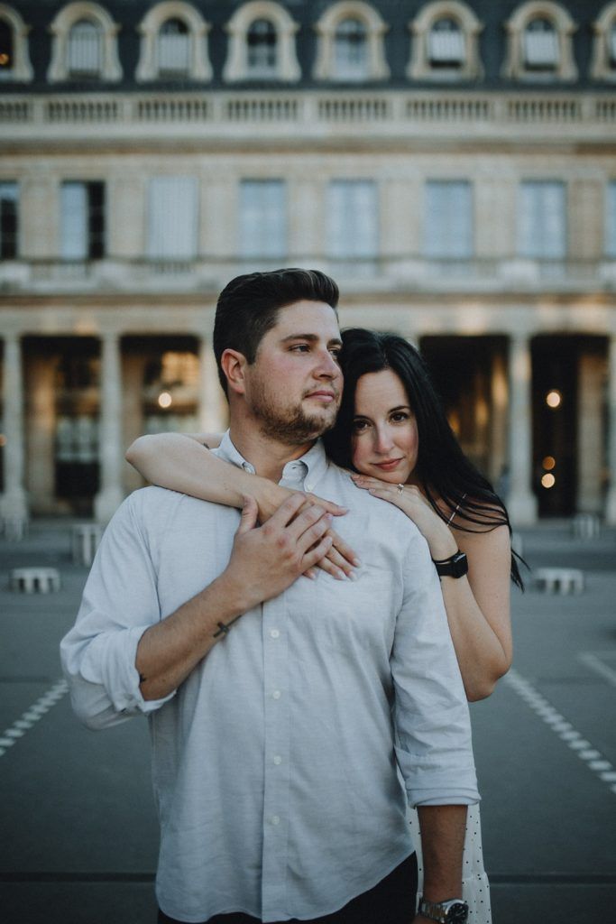 Engagement photoshoot in paris - by Lucie B. Photo wedding photographer