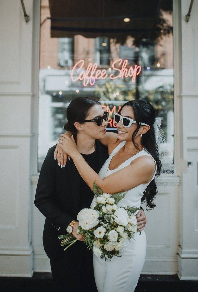 NYC elopement of lesbian couple - by Lucie B. Photo brooklyn wedding photographer