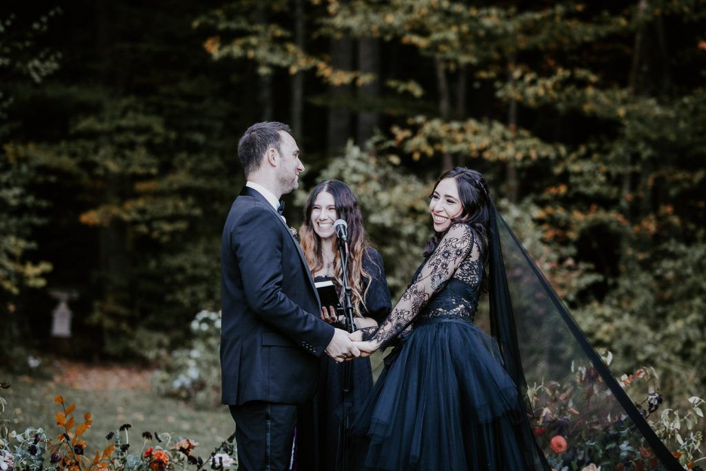 Fall wedding at foxfire mountain house - by Lucie B. Photo brooklyn wedding photographer