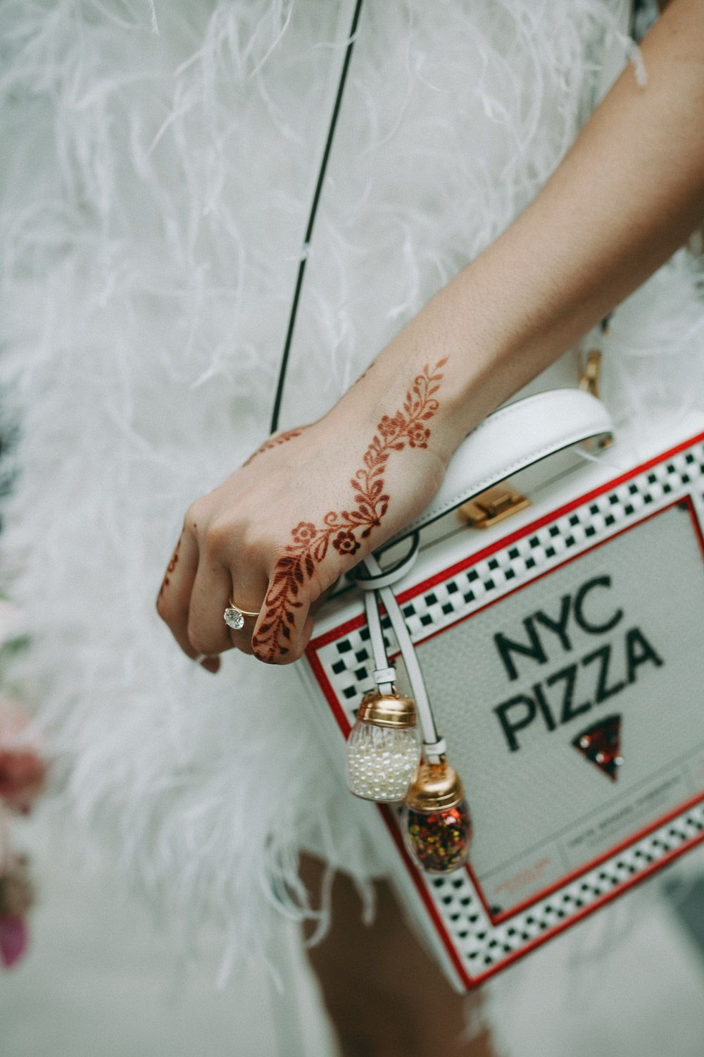 Fun wedding details shot from brooklyn wedding at 74 wythe