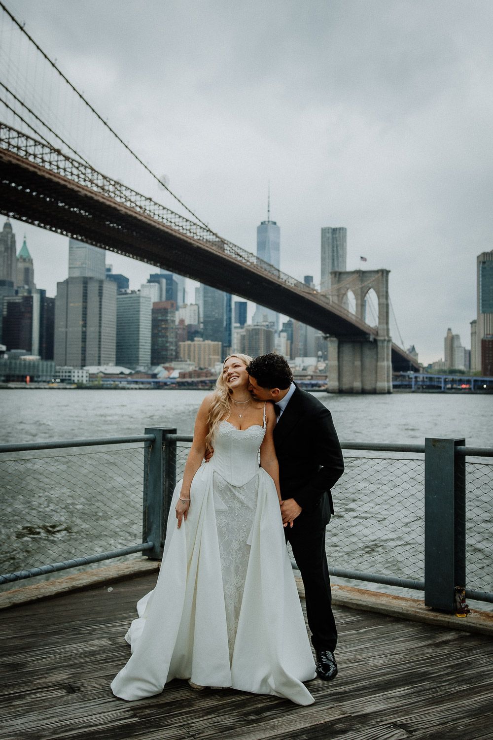 Elopement wedding by brooklyn bridge