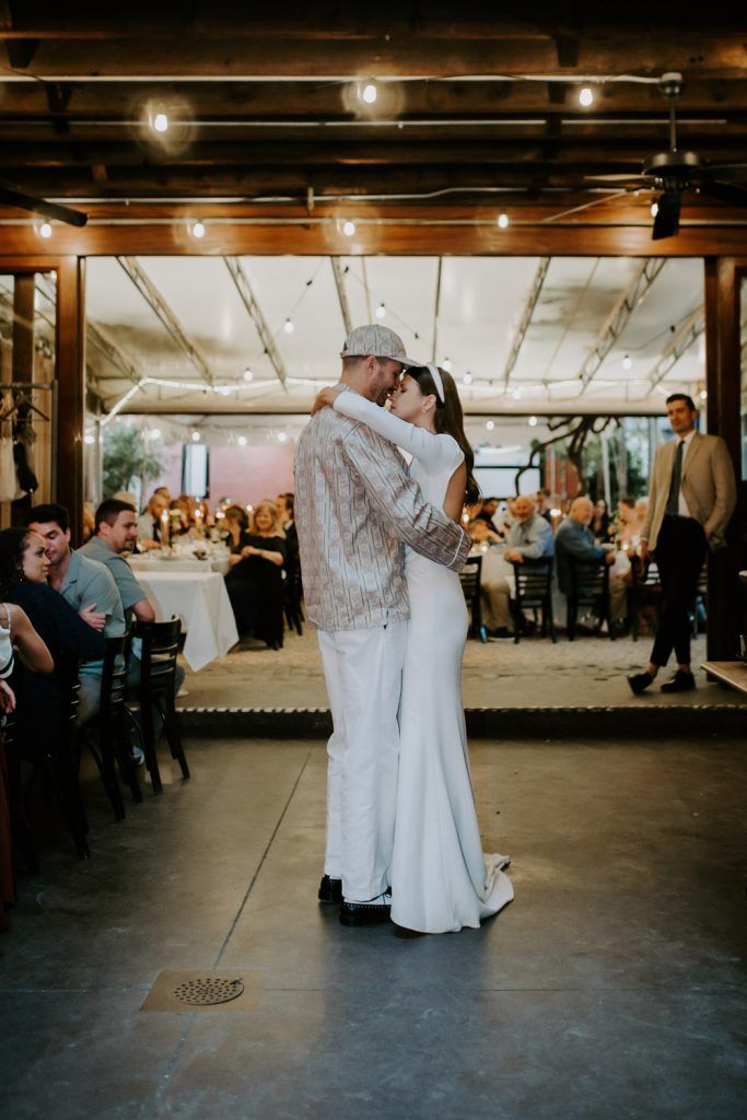 Wedding at frankies spuntino - by Lucie B. Photo brooklyn wedding photographer