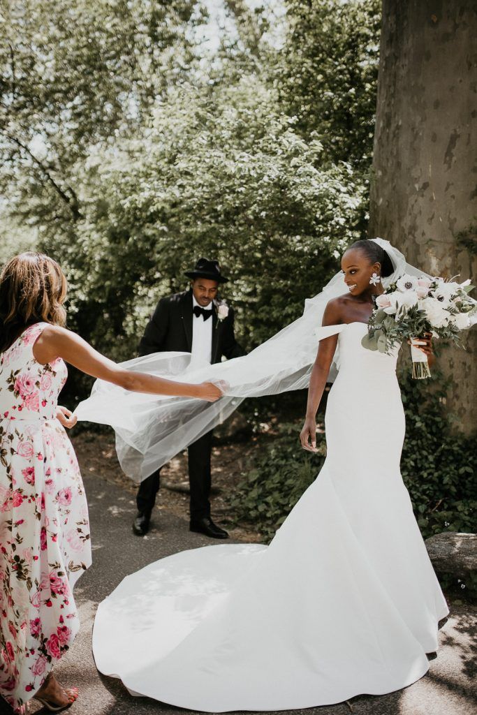 Bride portrait at nyc wedding in central park