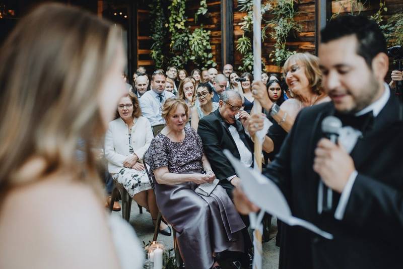 Wedding at brooklyn winery - by Lucie B. Photo brooklyn wedding photographer