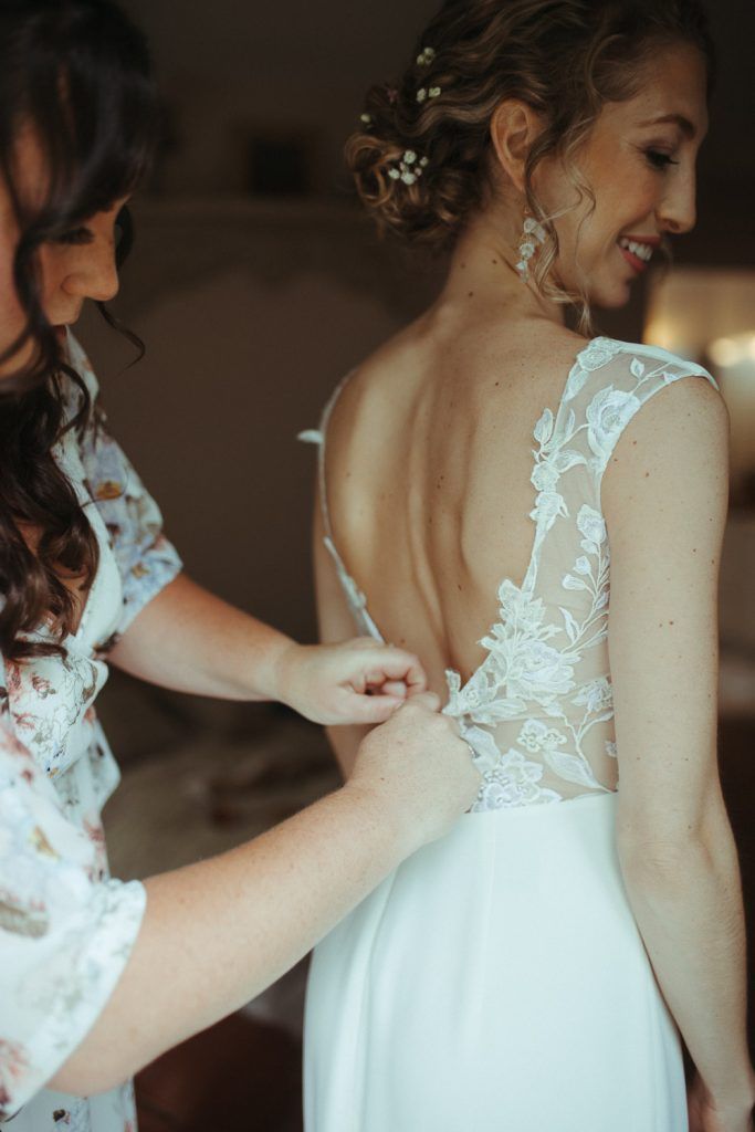 Bride getting ready before hudson valley wedding