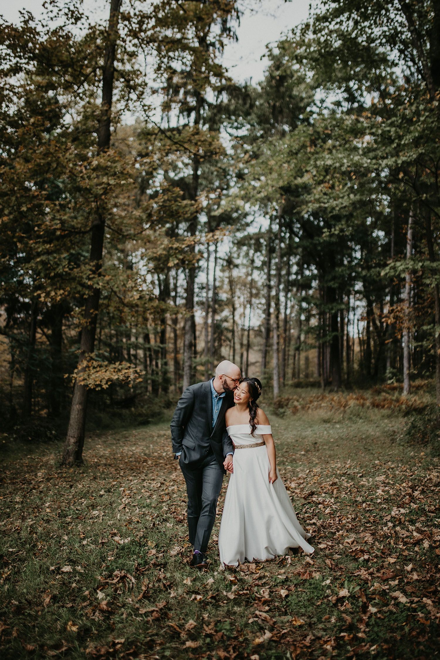Fall wedding in hudson valley - by Lucie B. Photo wedding photographer