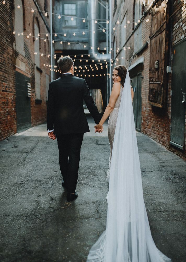 Industrial chic wedding in new york - by Lucie B. Photo wedding photographer