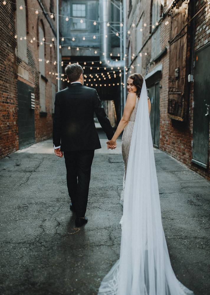 Industrial chic wedding in new york - by Lucie B. Photo wedding photographer