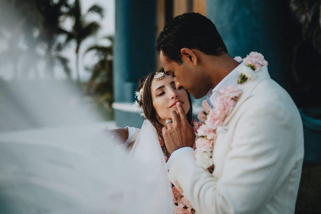 Boho destination wedding in mexico - by Lucie B. Photo wedding photographer