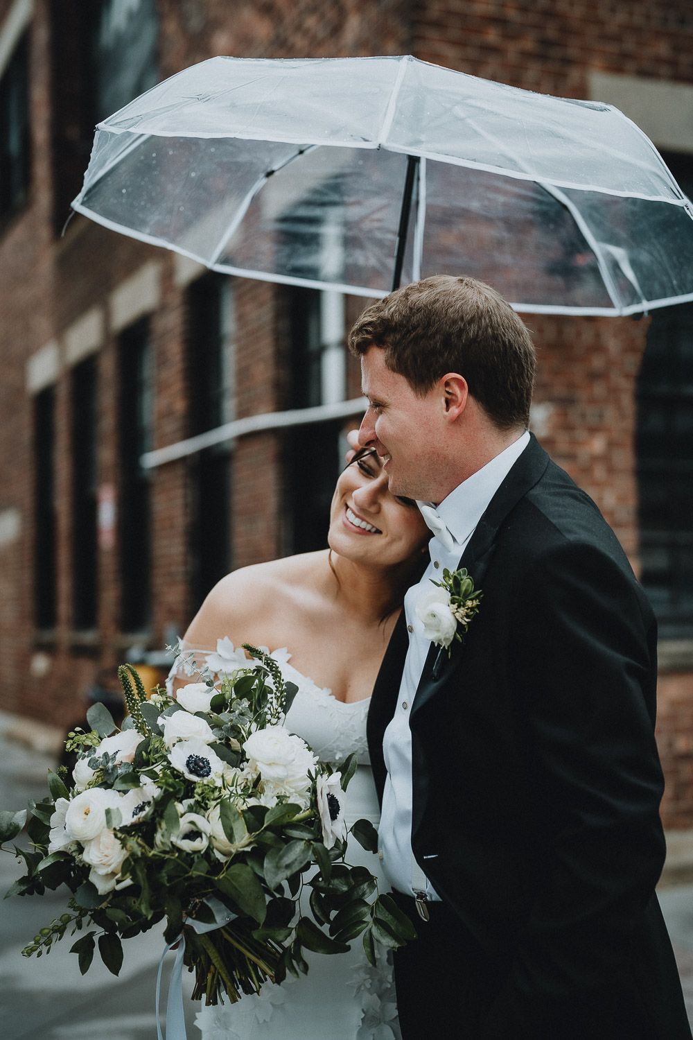 Bride and groom at wedding at battello in jersey city