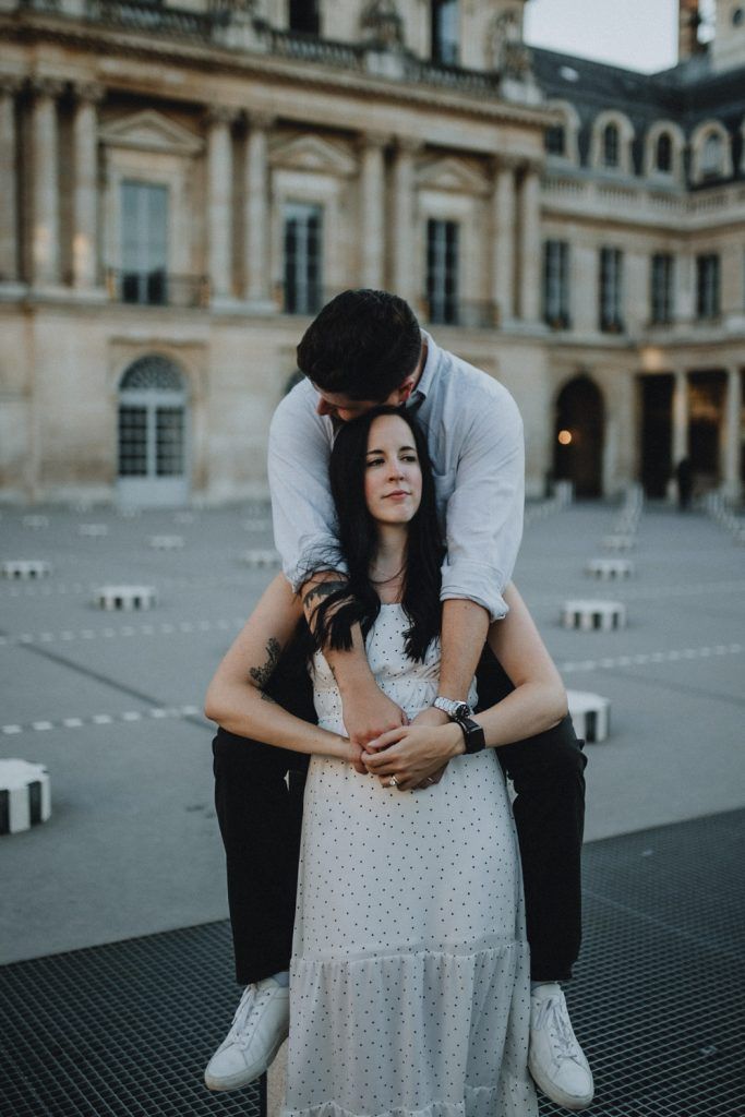 Engagement photoshoot in paris - by Lucie B. Photo wedding photographer