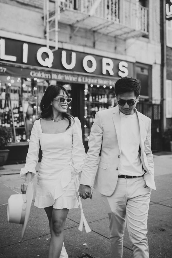 Fun couple during NYC elopement