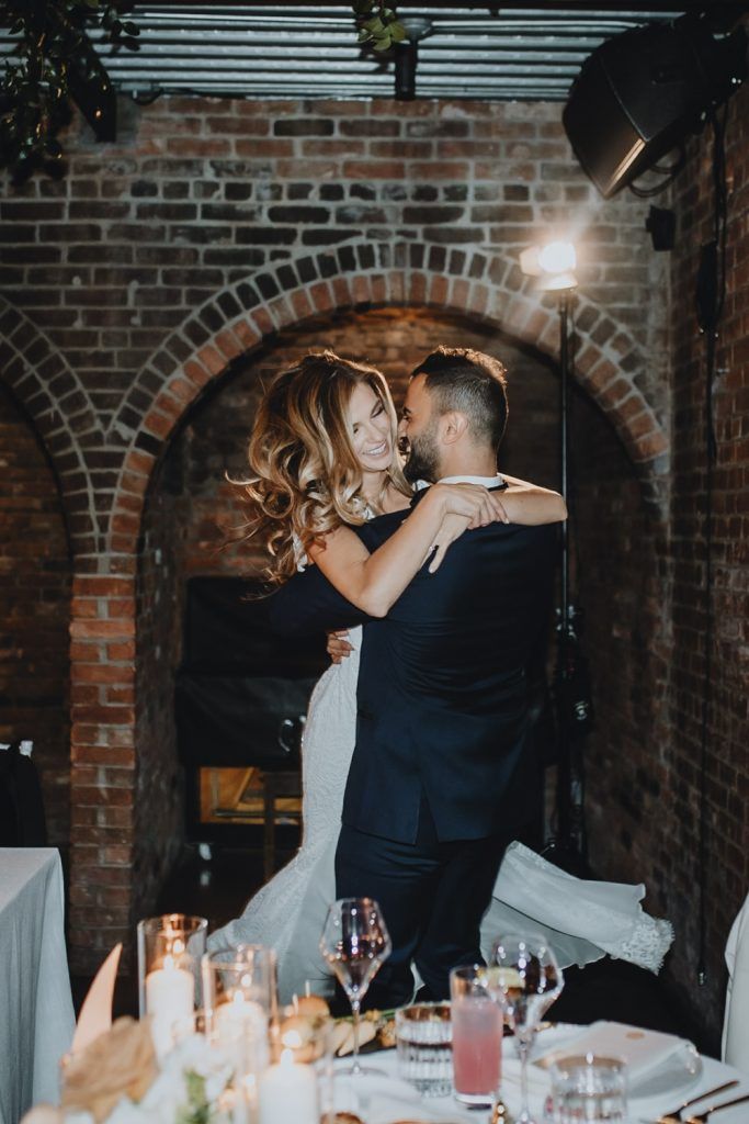 Fall wedding at the foundry - by Lucie B. Photo brooklyn wedding photographer