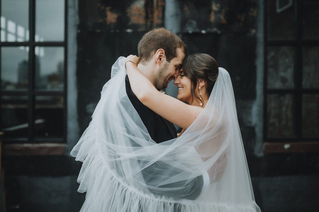 Wedding at greenpoint loft - by Lucie B. Photo brooklyn wedding photographer