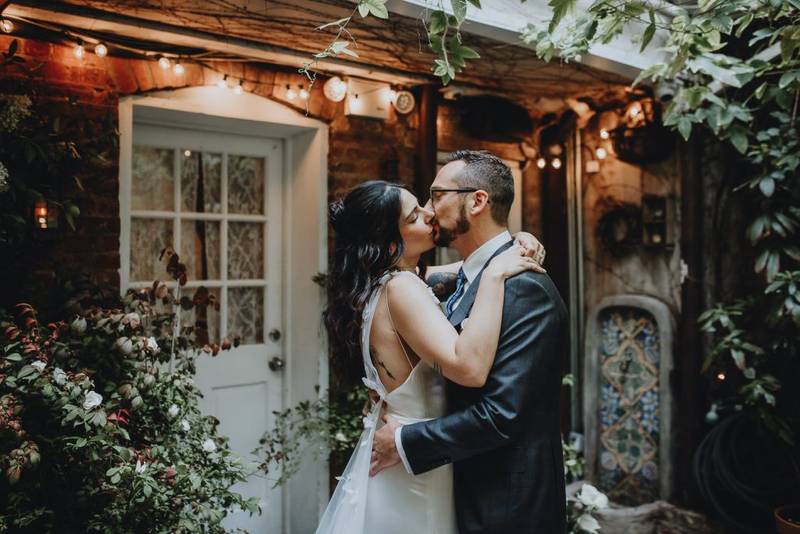 NYC intimate wedding at Palma - by Lucie B. Photo nyc wedding photographer