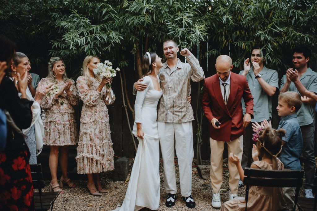 Wedding at frankies spuntino - by Lucie B. Photo brooklyn wedding photographer