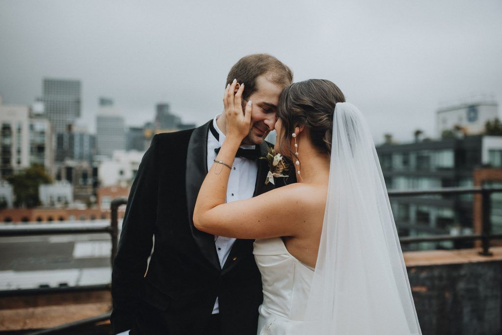 Wedding at greenpoint loft - by Lucie B. Photo brooklyn wedding photographer
