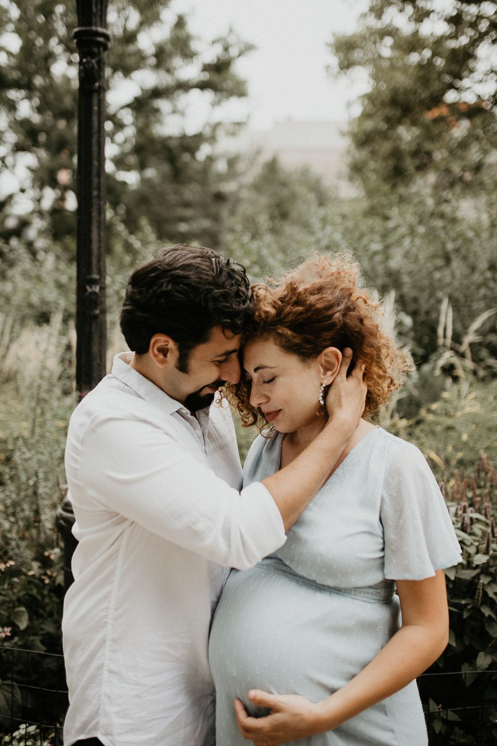Expecting couple in fort greene park during brooklyn maternity photoshoot