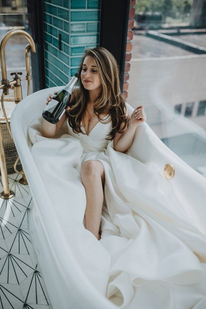 Wedding at williamsburg hotel - by Lucie B. Photo brooklyn wedding photographer