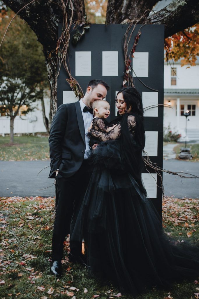 Fall wedding at foxfire mountain house - by Lucie B. Photo brooklyn wedding photographer