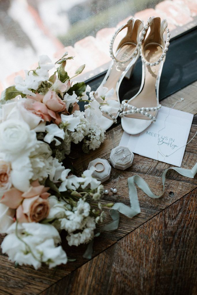 Wedding at williamsburg hotel - by Lucie B. Photo brooklyn wedding photographer