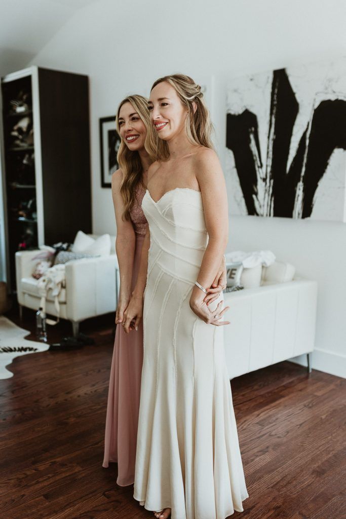Bride getting ready before backyard wedding in the hamptons