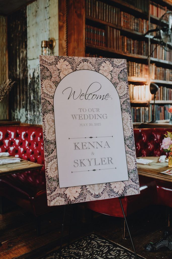 Wedding reception at milk and roses - by Lucie B. Photo brooklyn wedding photographer