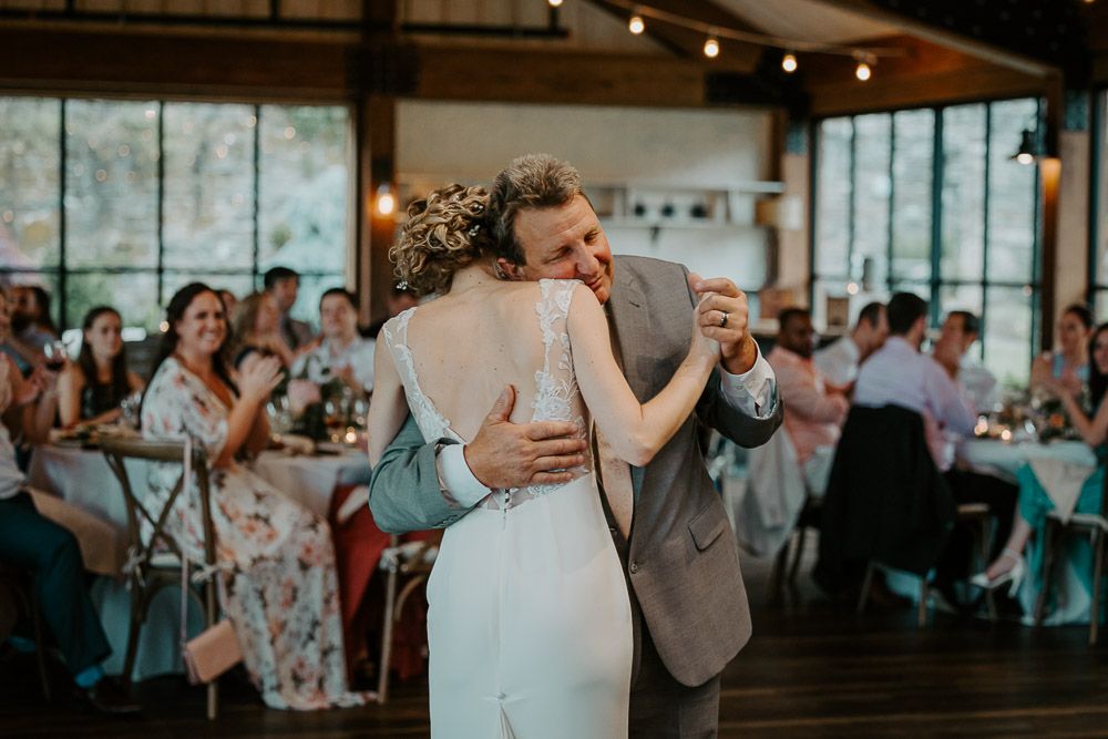 Bride and dad's dance at red maple vineyard wedding