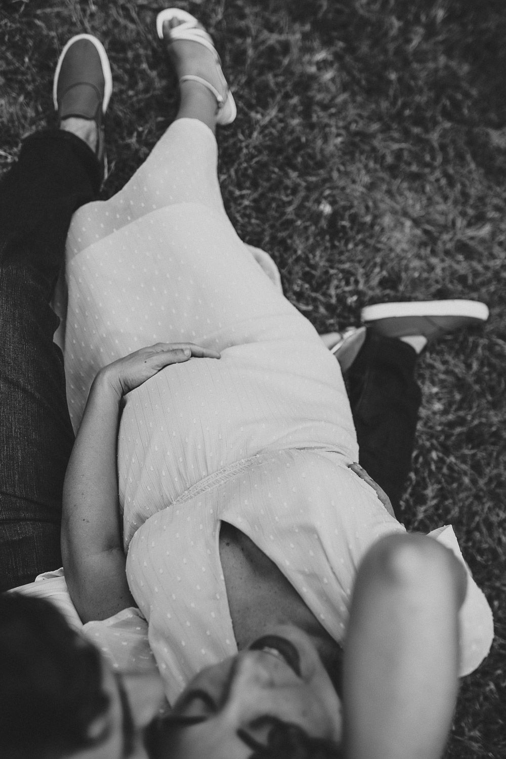 Expecting couple in fort greene park during brooklyn maternity photoshoot