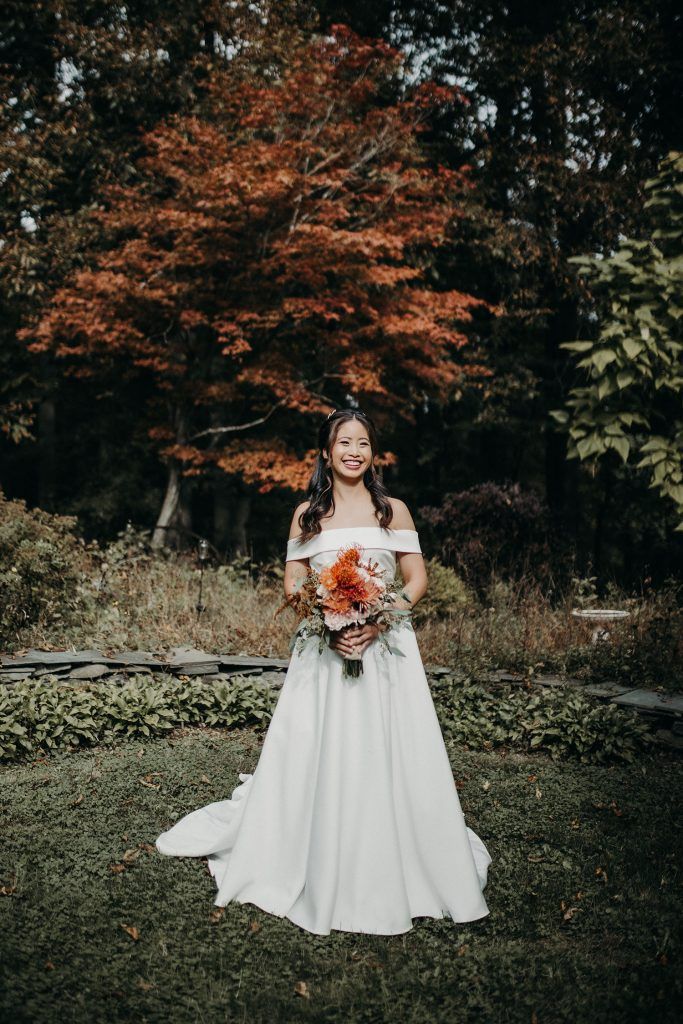 Fall wedding in hudson valley - by Lucie B. Photo wedding photographer
