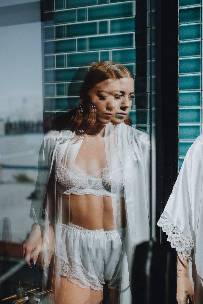 Wedding at williamsburg hotel by Lucie B Photo Brooklyn wedding photographer
