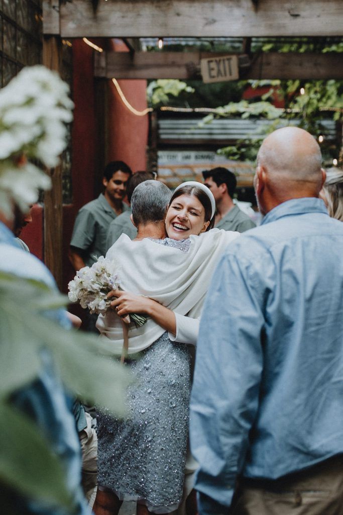 Wedding at frankies spuntino - by Lucie B. Photo brooklyn wedding photographer